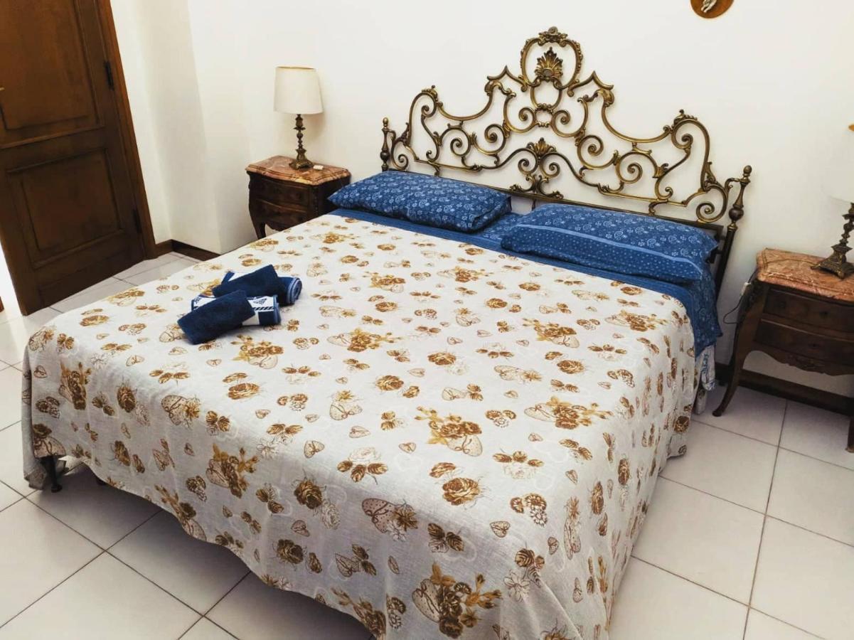 Peppino'S Room ナポリ エクステリア 写真