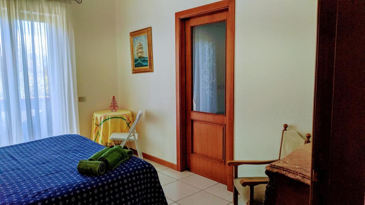 Peppino'S Room ナポリ エクステリア 写真