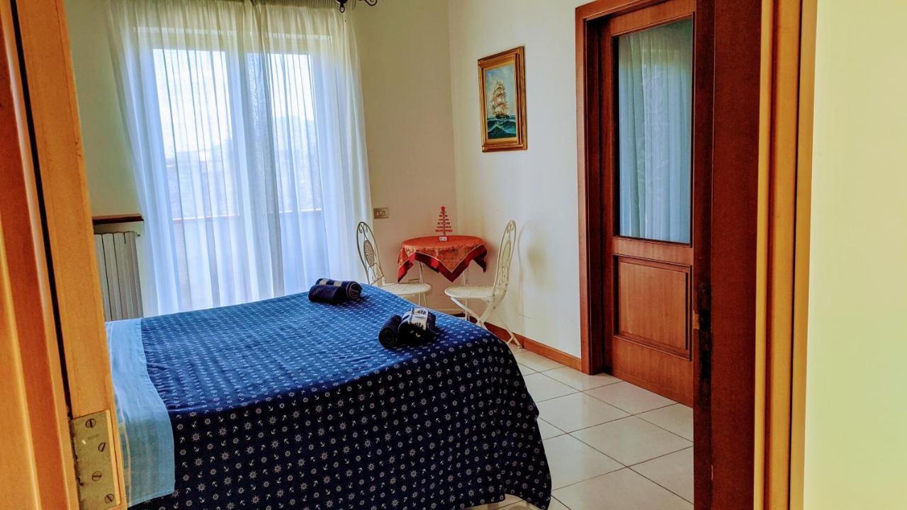 Peppino'S Room ナポリ エクステリア 写真